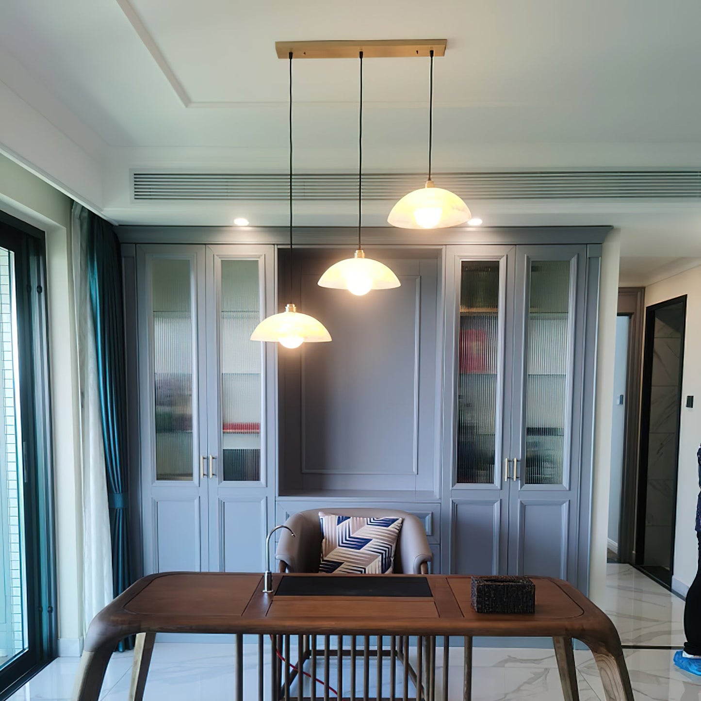 Alabaster Pendant Light with Glass Dome – Elegant Modern pendant light
