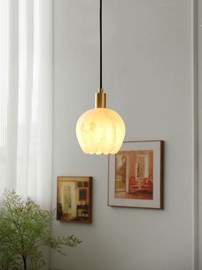 Lilin Alabaster Pendant Lamp - Alabaster & Patinated Brass Design for Timeless Home Decor