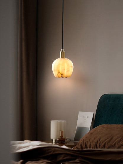 Lilin Alabaster Pendant Lamp - Alabaster & Patinated Brass Design for Timeless Home Decor