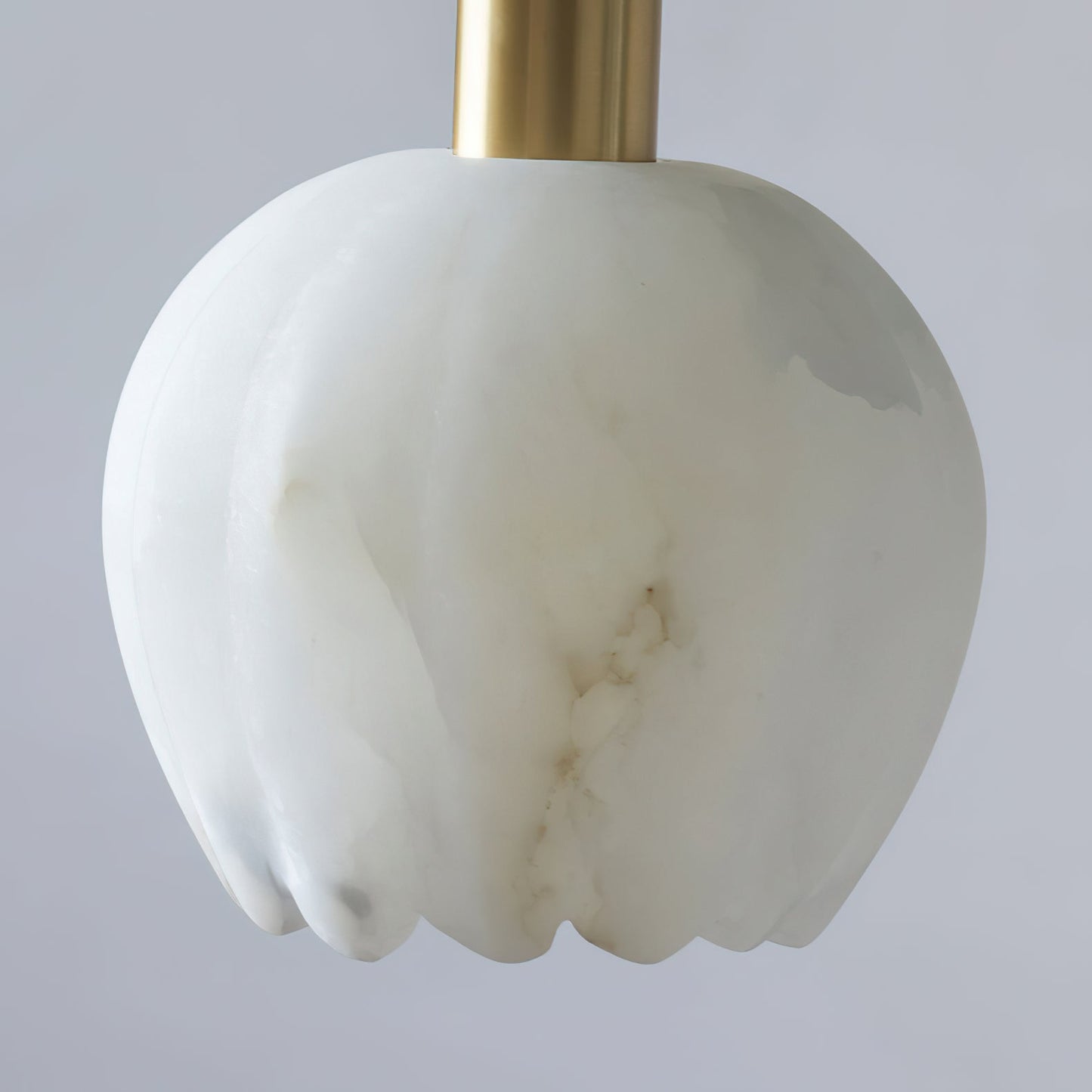Lilin Alabaster Pendant Lamp - Alabaster & Patinated Brass Design for Timeless Home Decor