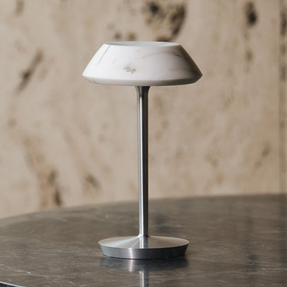 Mini Fiore Marble Table Lamp (built-in battery)