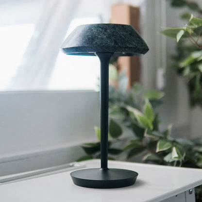 Mini Fiore Marble Table Lamp (built-in battery)