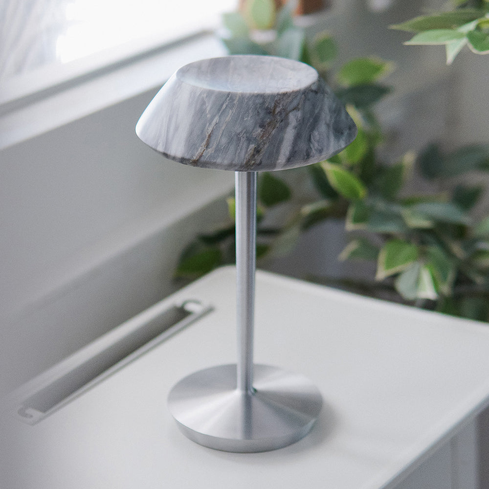 Mini Fiore Marble Table Lamp (built-in battery)