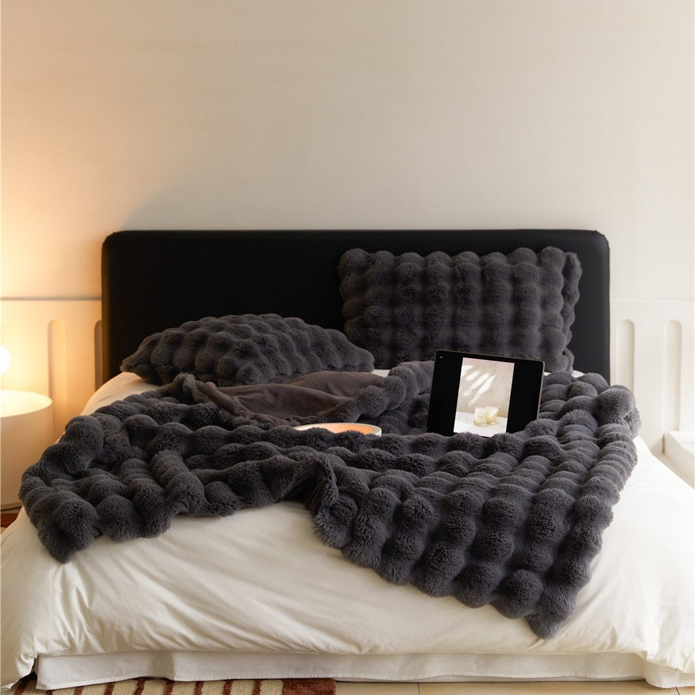 Faux Rabbit Fur Fluffy Fabric Blanket - Soft, Thick Fleece Sherpa Blanket , Stress Relief, Feel Cosy, Women's Gift for Anxiety, Cloud Bubble Blanket