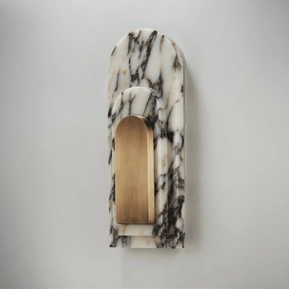 Marble Wall Light with Brass Accents – Modern Decorative Sconce
