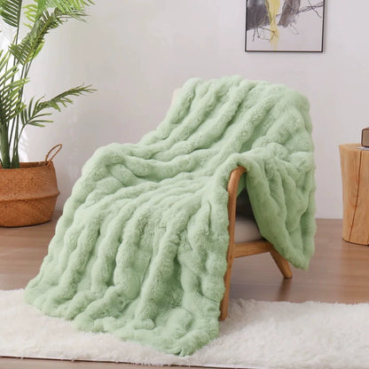 Faux Rabbit Fur Fluffy Fabric Blanket - Soft, Thick Fleece Sherpa Blanket , Stress Relief, Feel Cosy, Women's Gift for Anxiety, Cloud Bubble Blanket