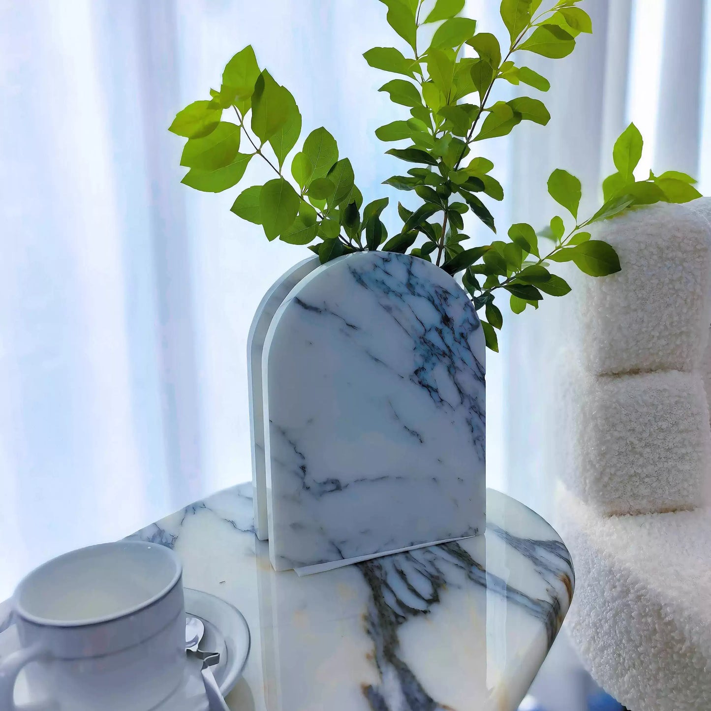 Natural Marble Mid-Century Vase – Nordic Luxury Decor