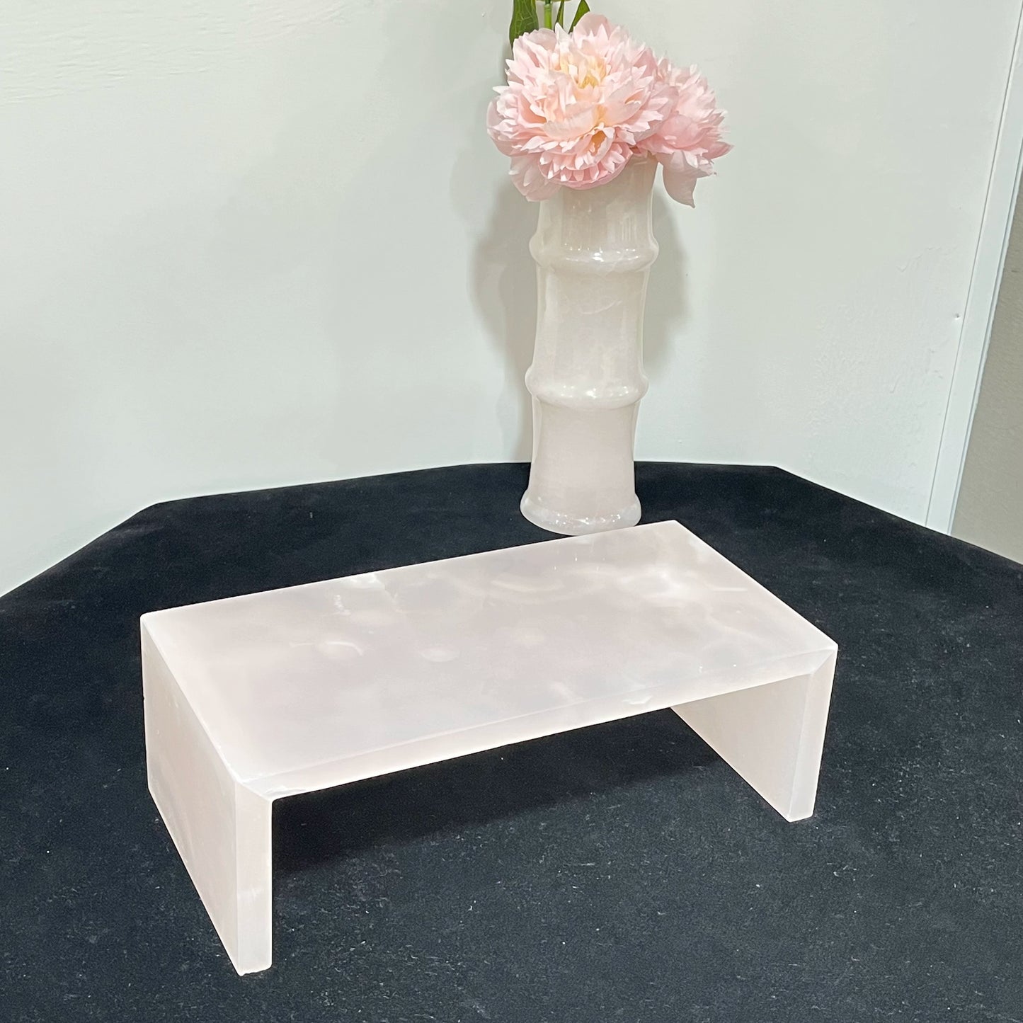 Natural Marble U-Shaped Shelf – Modern Minimalist Storage